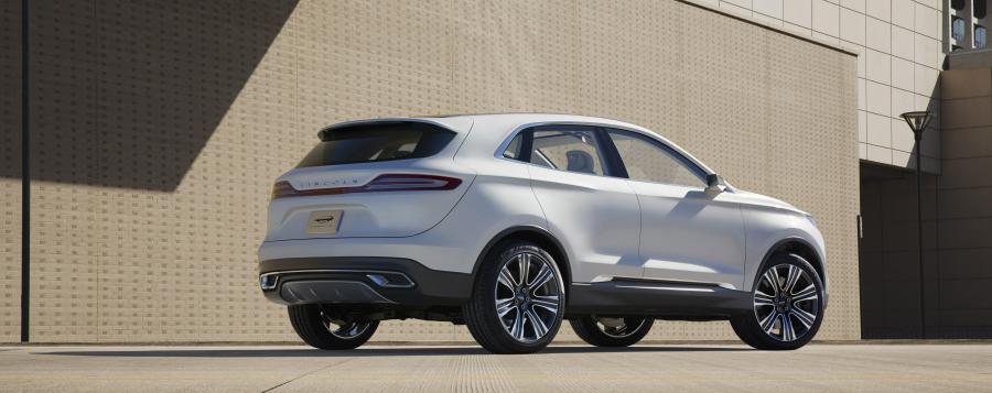  Lincoln MKC Concept 2013 года  (фото 19 из 39)